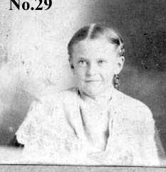 lizzie_marchand4.jpg (12640 bytes)