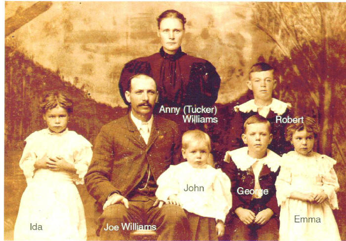 williams_family.jpg (84157 bytes)