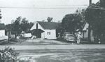 Pete Tiefenauer house in middle of street(650x380 pixels; 43 KB))